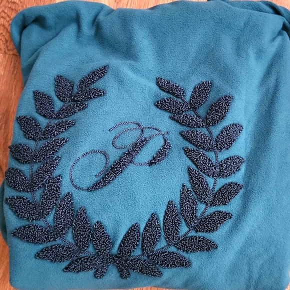 PINK 💚Victoria's Secret Forrest Green Hoodie and Shorts Set - Picture 3 of 9